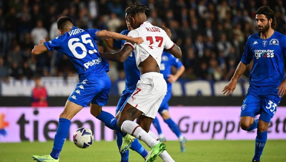 切尔西在场 切尔西在场